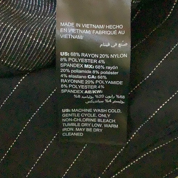 WHBM pinstripe “Slim” pants SZ 6 - Picture 7 of 7